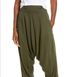 NWT FREE PEOPLE MOVEMENT Windy Meadow Harem Pants